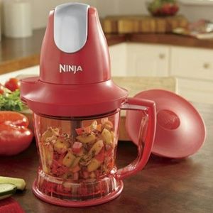 Ninja food processor & drink maker